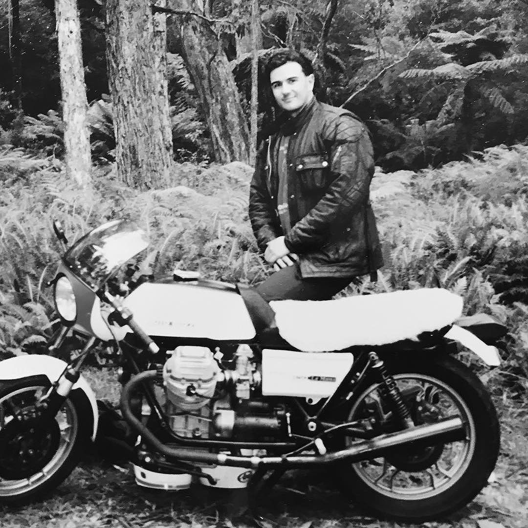 My 3rd Guzzi, purchased in 1991. Must admit I never like the original LeMans as much as the Mk11 although I don’t think many people will agree with me. #motoguzzi #Guzziracer