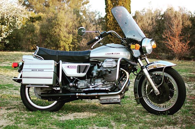 Out cruising on my 1975 Moto Guzzi Convert. Automatically in a good mood. #guzziraceraus #motoguzzi