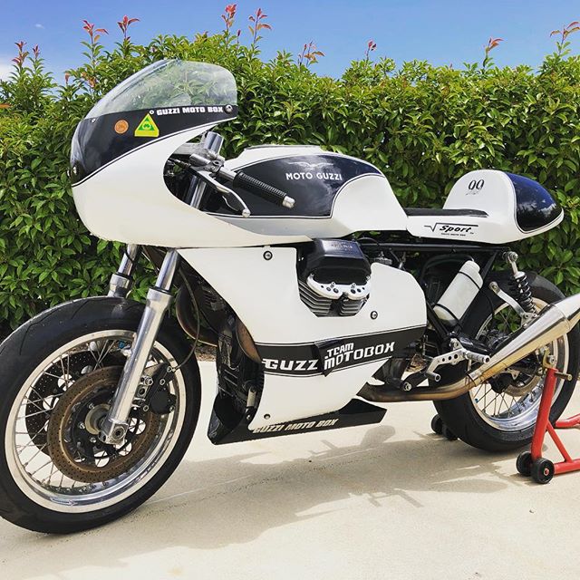 Guzzi Motobox  Classic Endurance Racer. I just acquired this machine after many years of patient asking. This bike was very successful in the  FIM Europe Endurance Classic Cup. In the short term I have no plans to race it. My first job is to return it to the original race spec. #guzziracer #guzzimotobox99 #motoguzzi #classicracer #classicenduranceracing