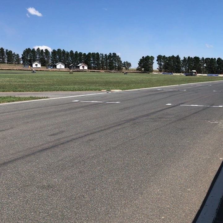Moto Guzzi Daytona keeping